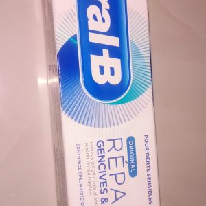 خمیر دندان اورال بی مدل PRO REPAIR حجم 75 میل