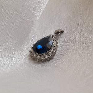 اویز گردنبند الماسی رنگ ابی